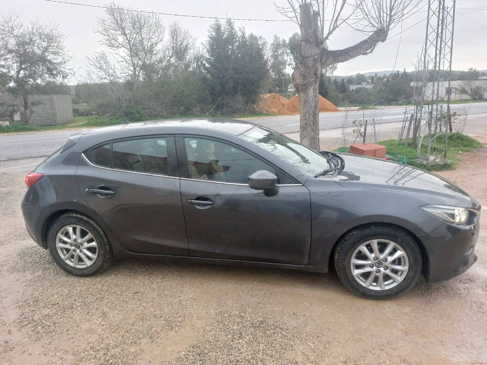 Mazda 3