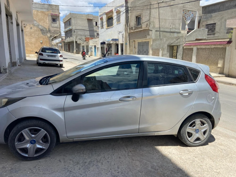 Carte voiture Ford Fiesta