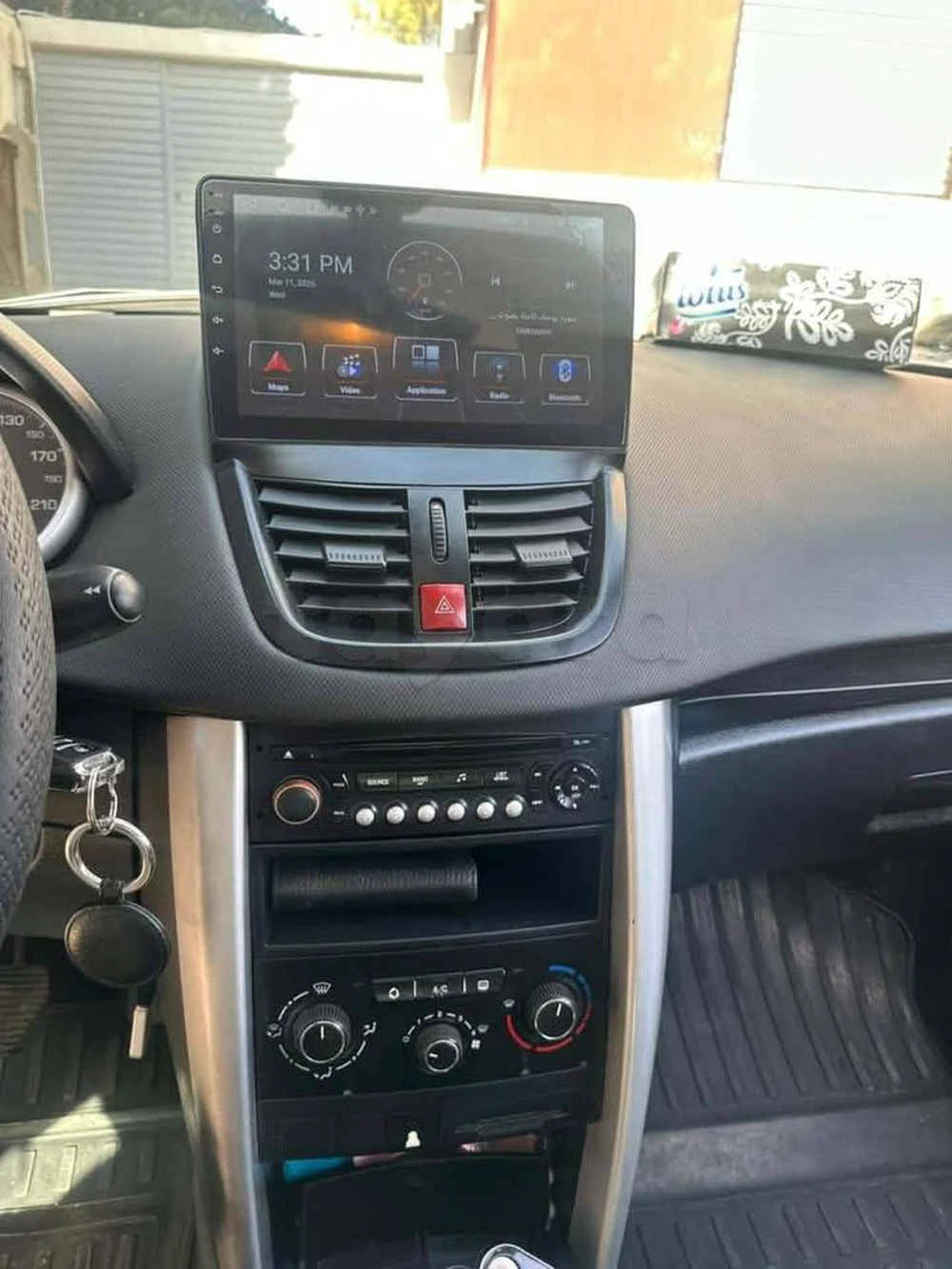 Peugeot 207