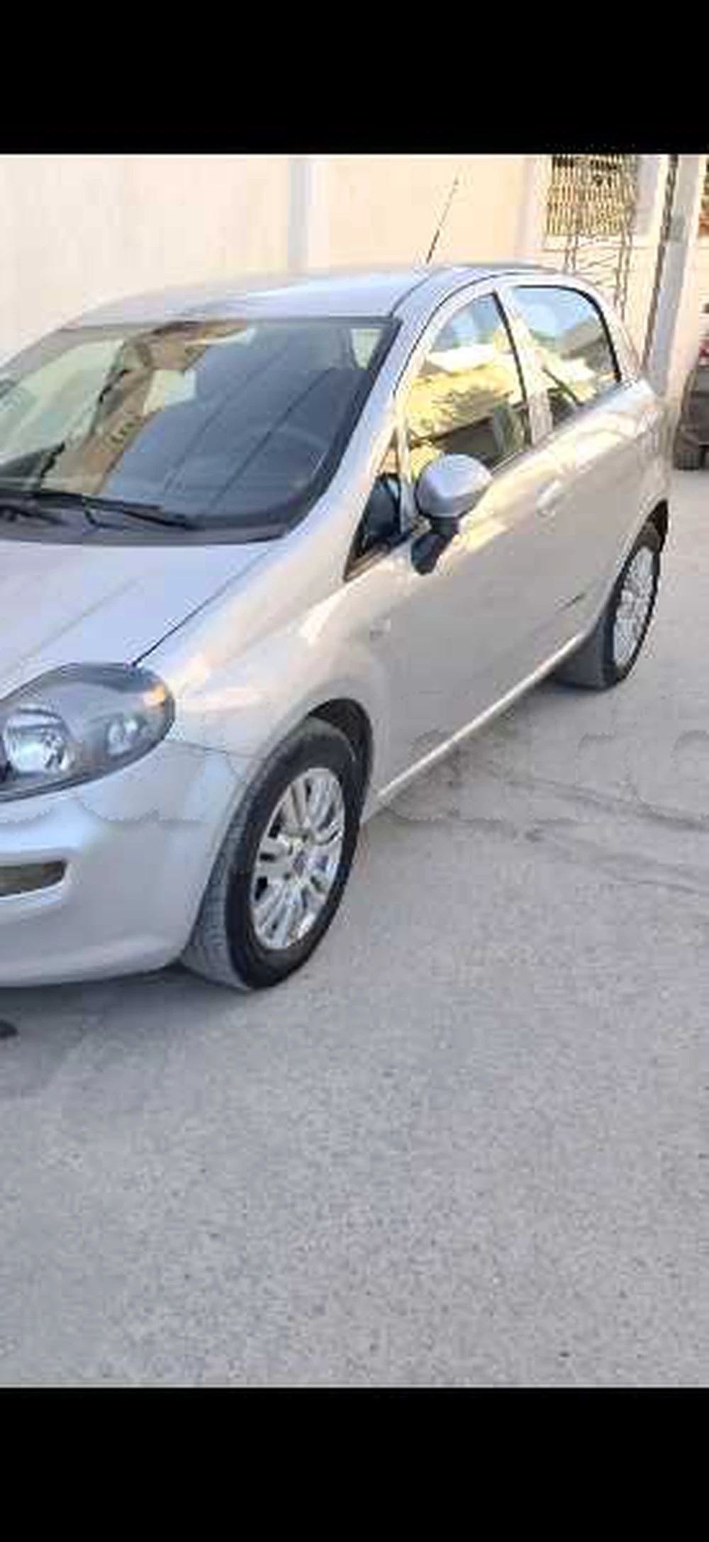 Carte voiture Fiat Grande Punto