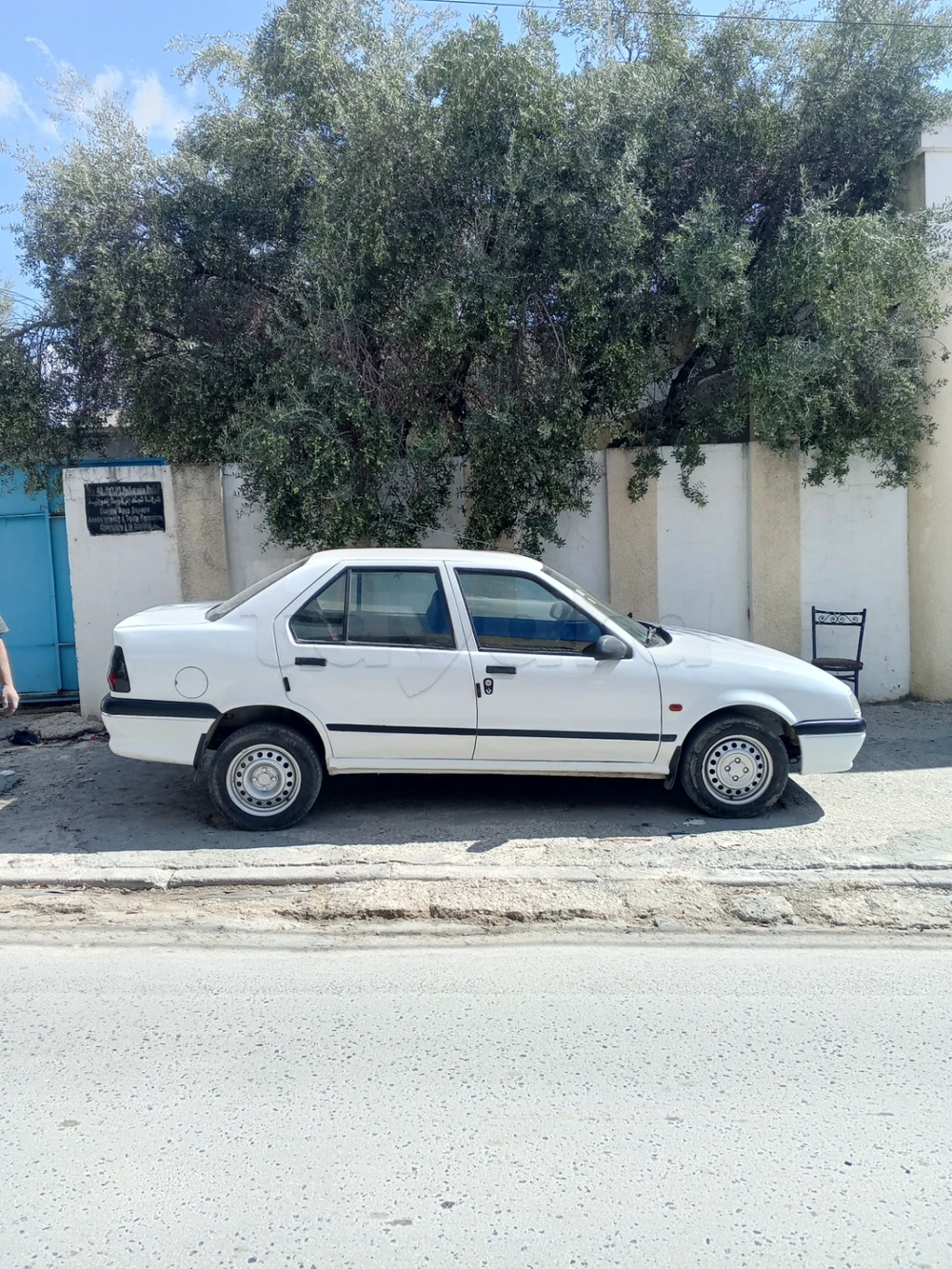 Renault 19