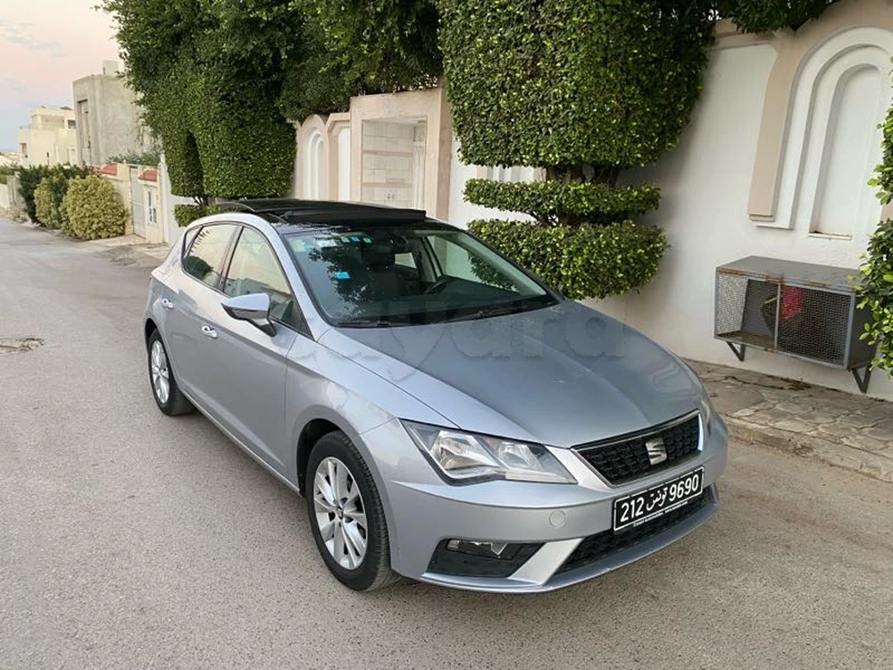 SEAT Leon 2020 Essence 6 CV à Ariana autoprix tn