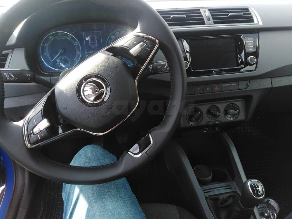 Carte voiture Skoda Fabia