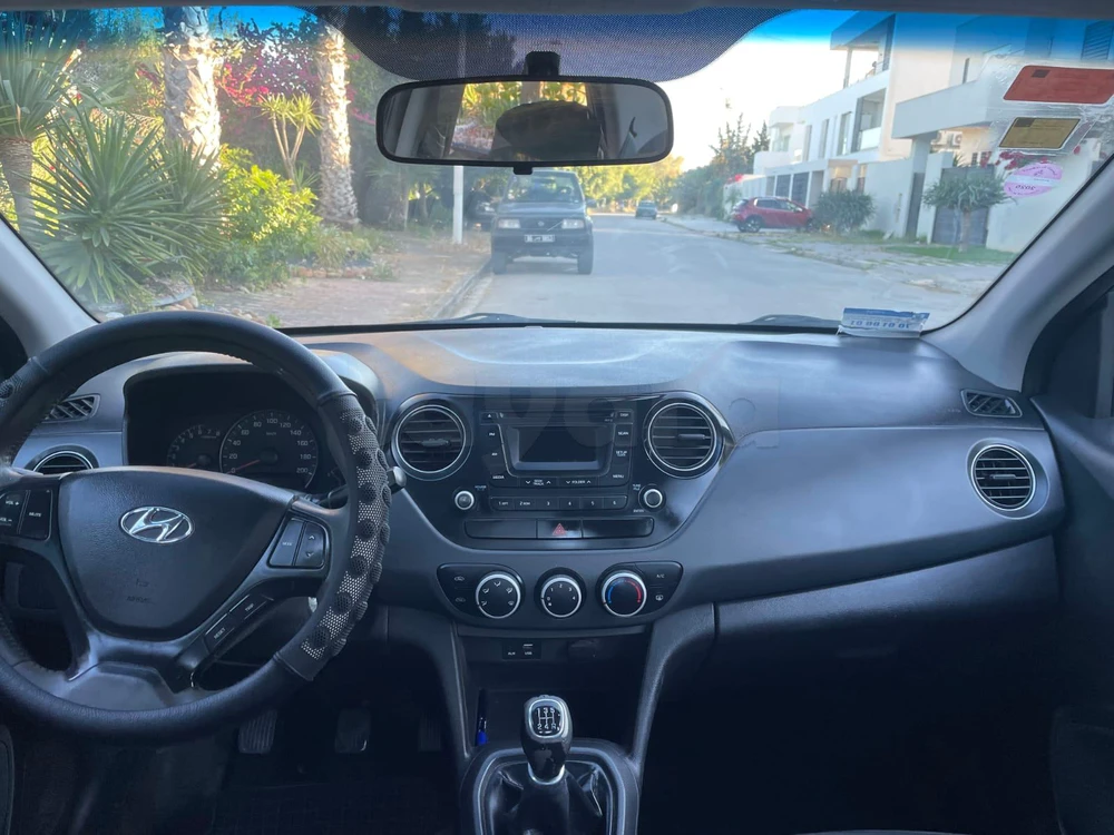 Carte voiture Hyundai i10