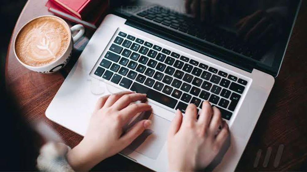 Services Word & Excel (Saisie • Mise en page • Excel • CV • Rapports)