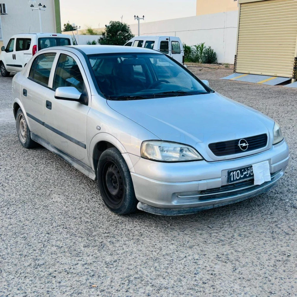 Carte voiture Opel Astra