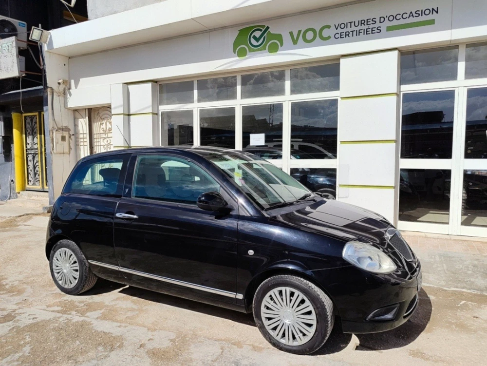Lancia Ypsilon