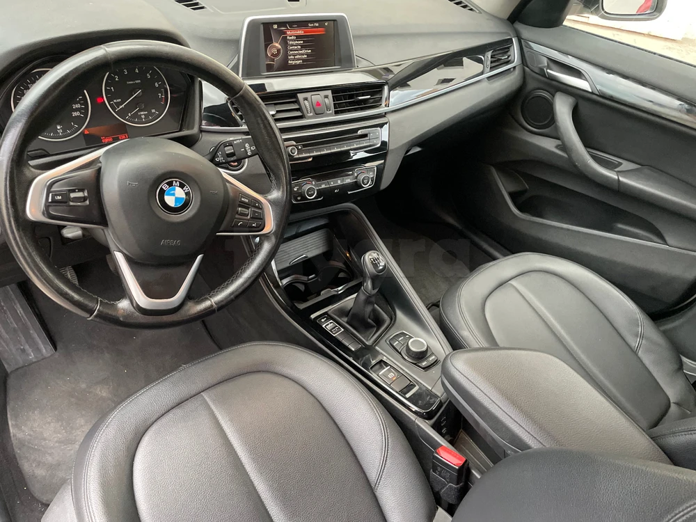 Carte voiture BMW X1