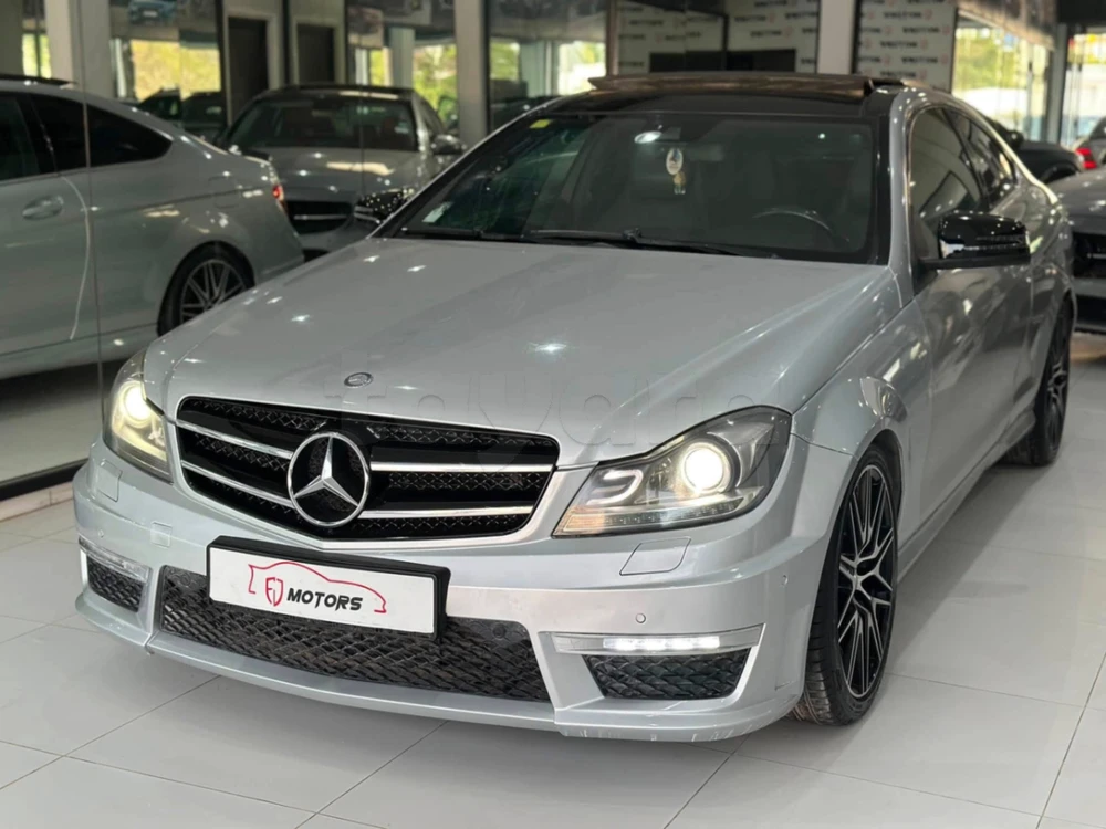 Carte voiture Mercedes-Benz Classe C