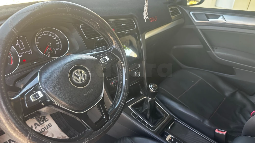 Volkswagen Golf 7