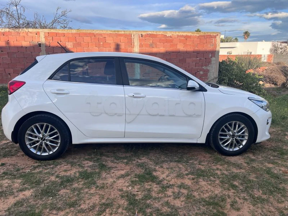 Carte voiture Kia Rio