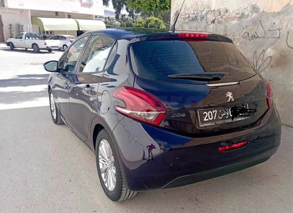 Carte voiture Peugeot 208