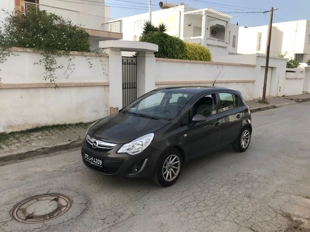 Carte voiture Opel Corsa