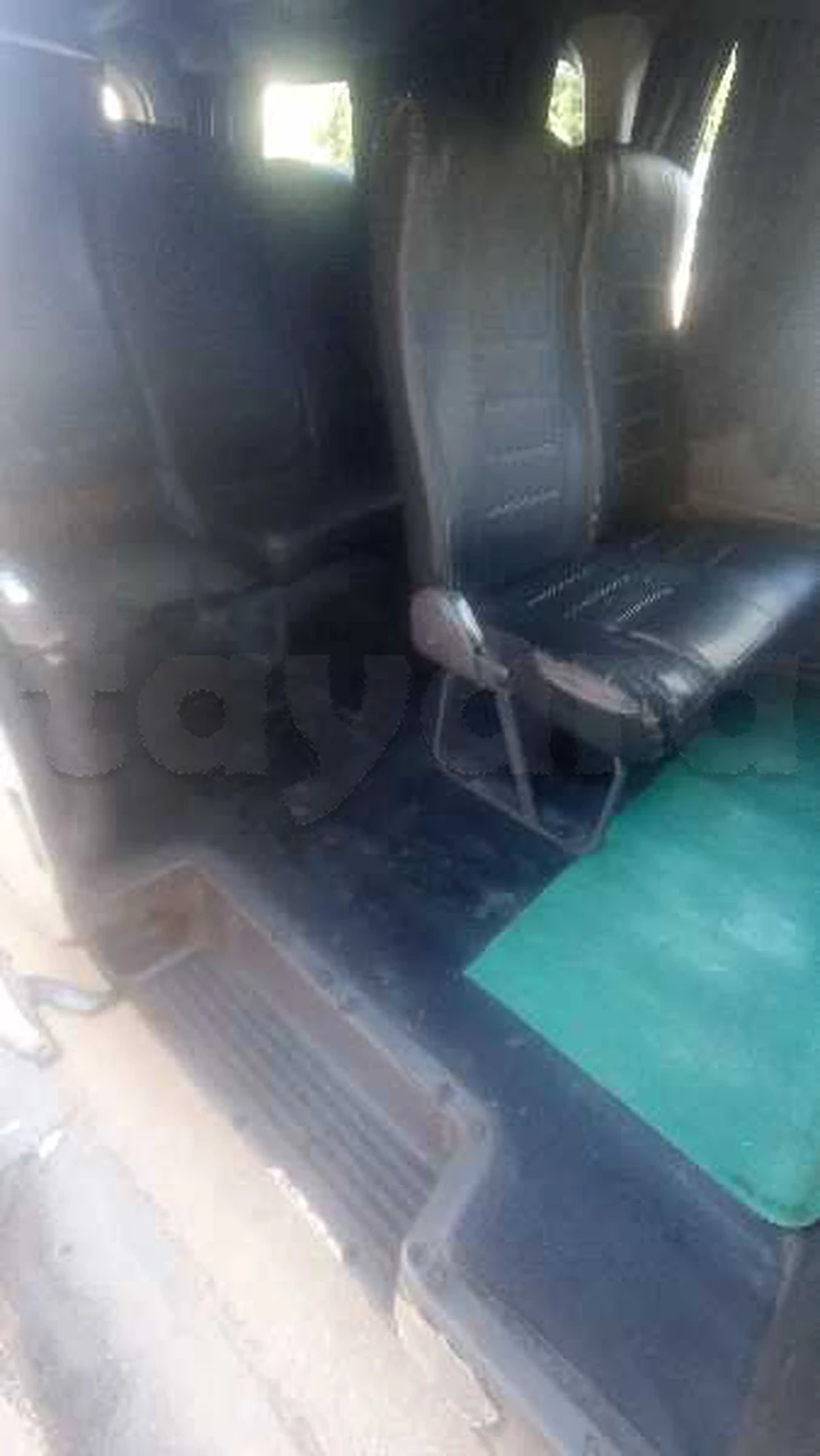 Nissan Urvan