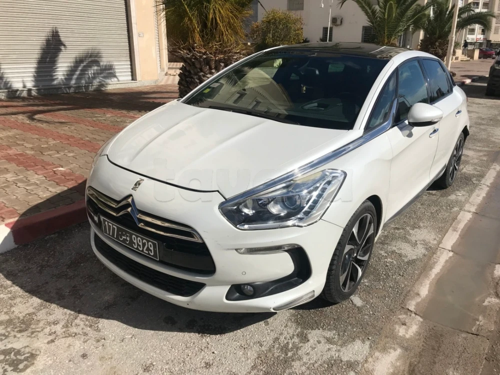 Citroen DS5