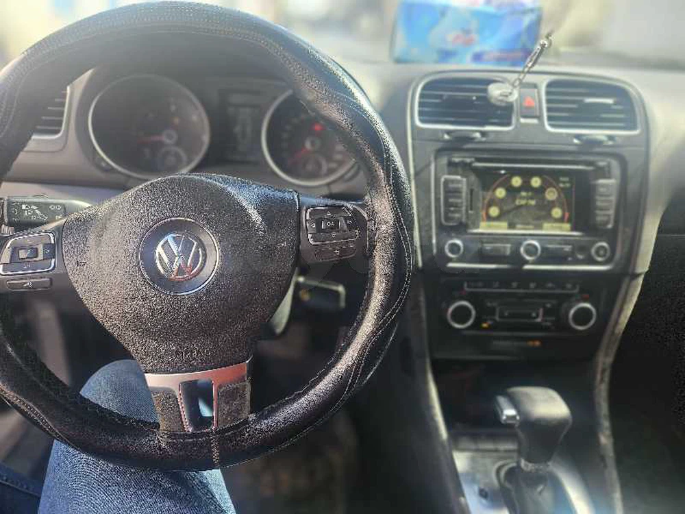 Carte voiture Volkswagen Golf