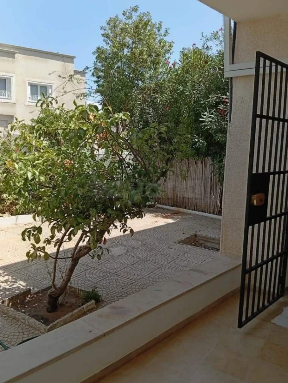 🏡 À VENDRE – SUPERBE DUPLEX AU LAC 1