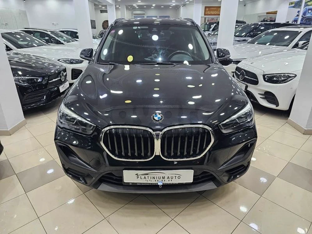 Carte voiture BMW X1