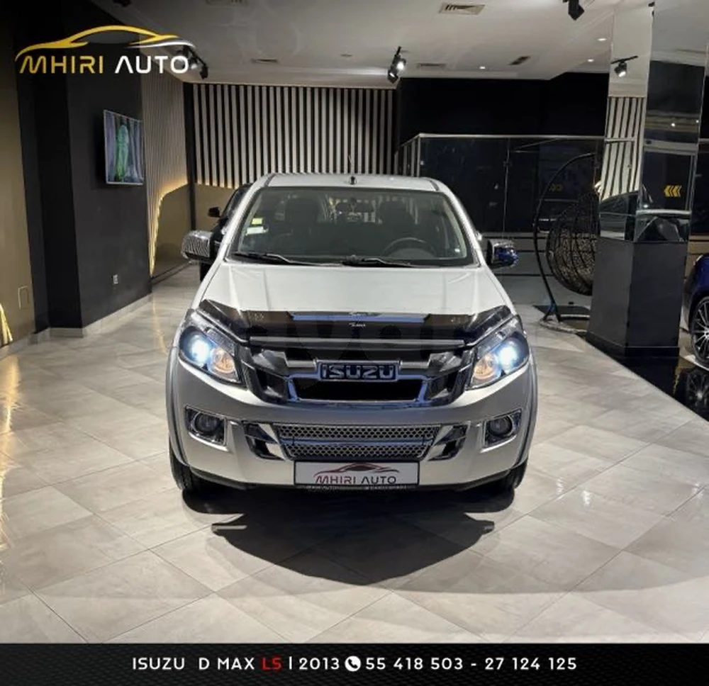 Carte voiture Isuzu D-Max