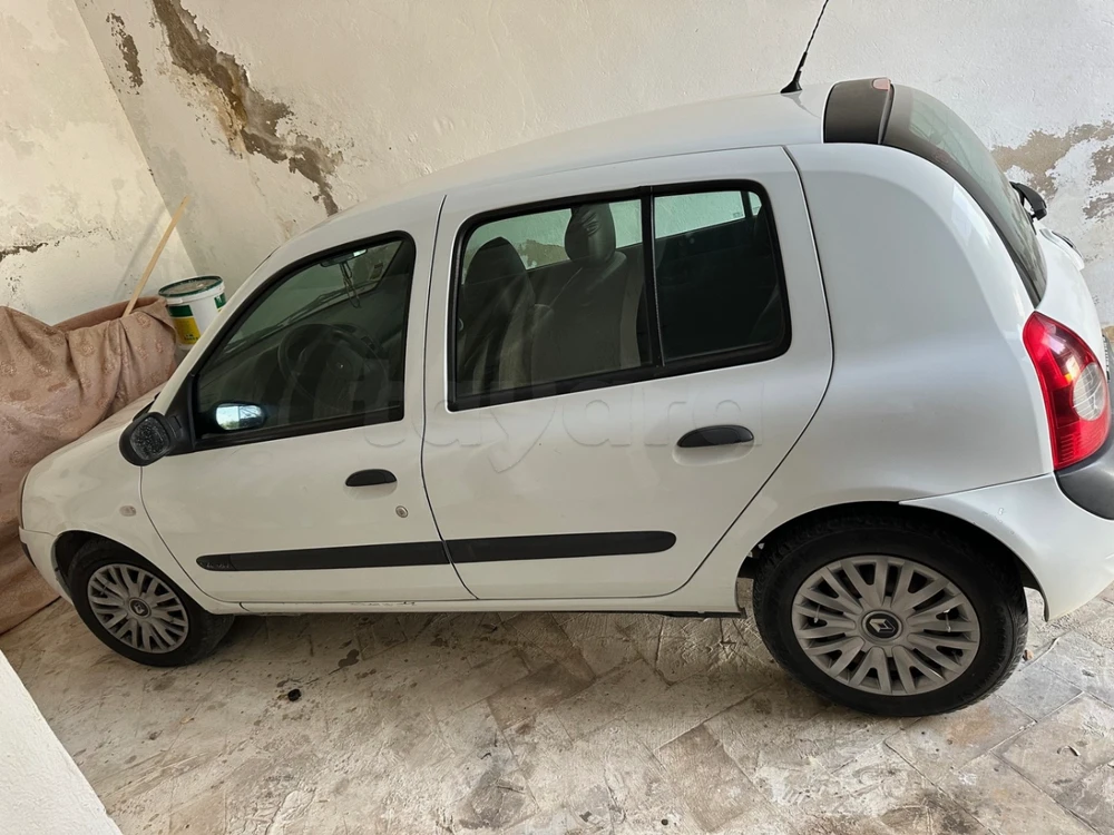 Carte voiture Renault Clio