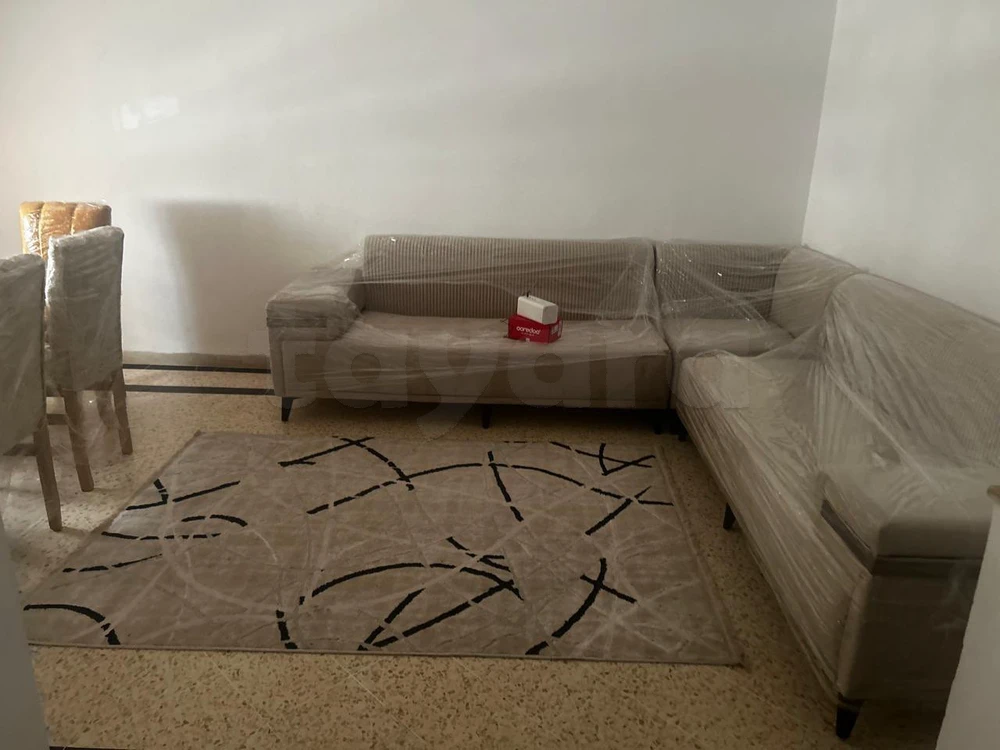 Appartement à cité essaha