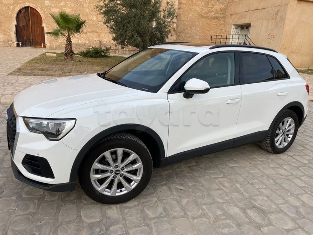 Carte voiture Audi Q3