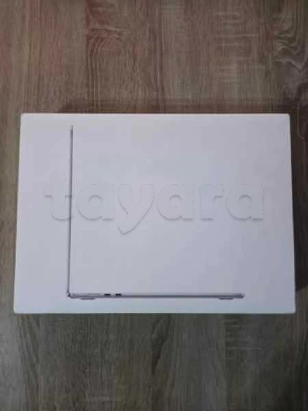 MacBook air m5 15.3 officiel cacheté
