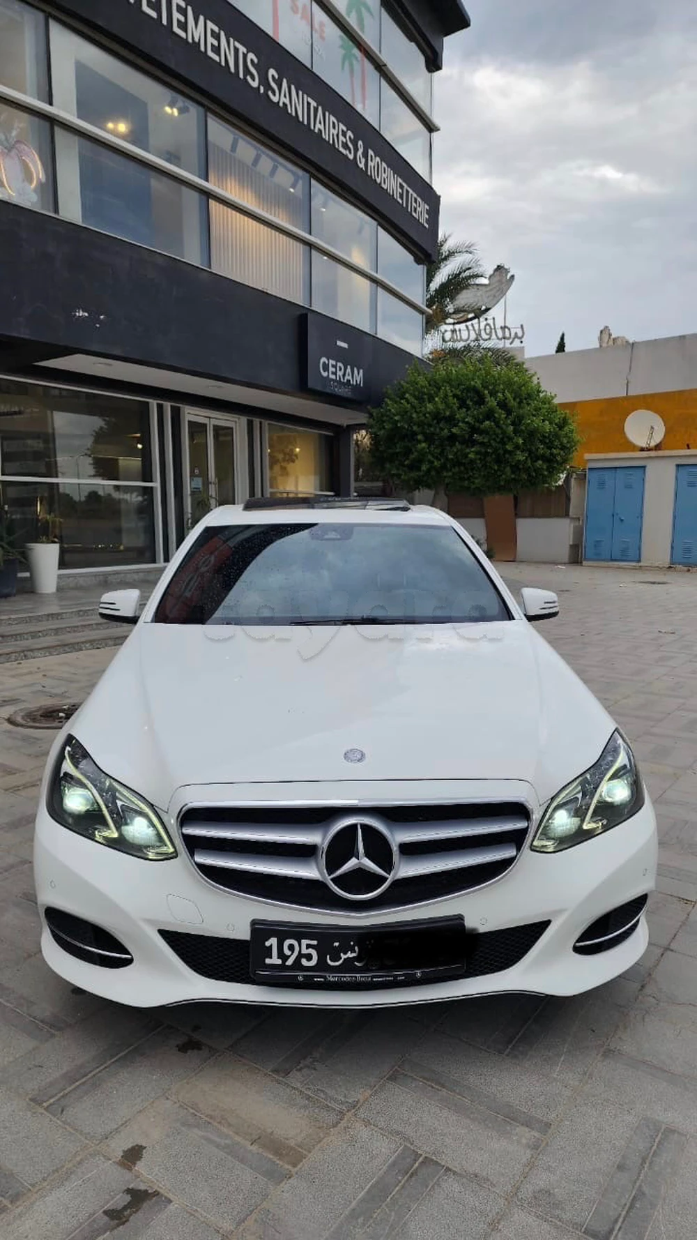 Carte voiture Mercedes-Benz Classe E