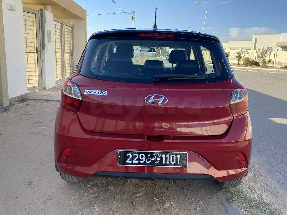 Carte voiture Hyundai i10