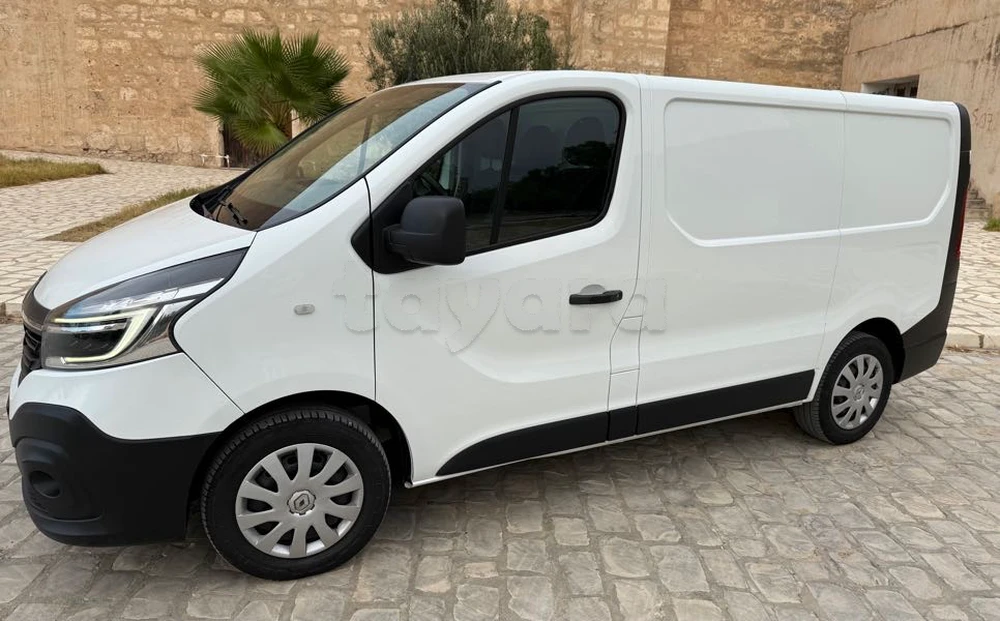 Carte voiture Renault Trafic