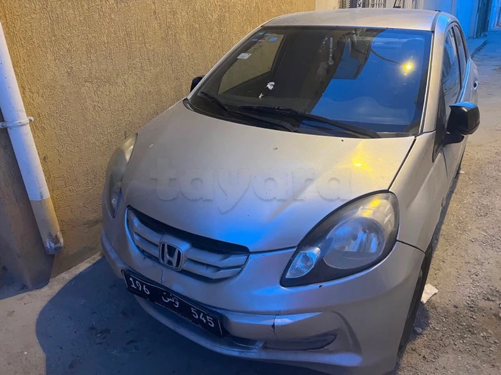 Carte voiture Honda Brio Amaze