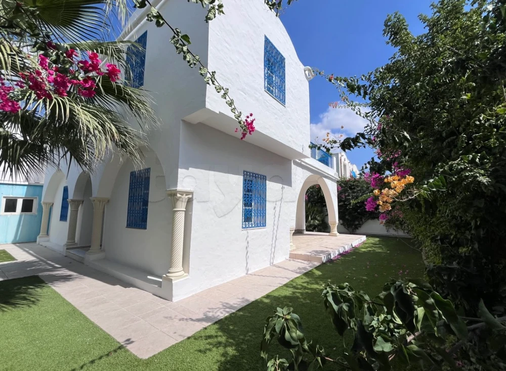 Villa S+4 avec Titre Bleu – Zone Théâtre, Hammamet