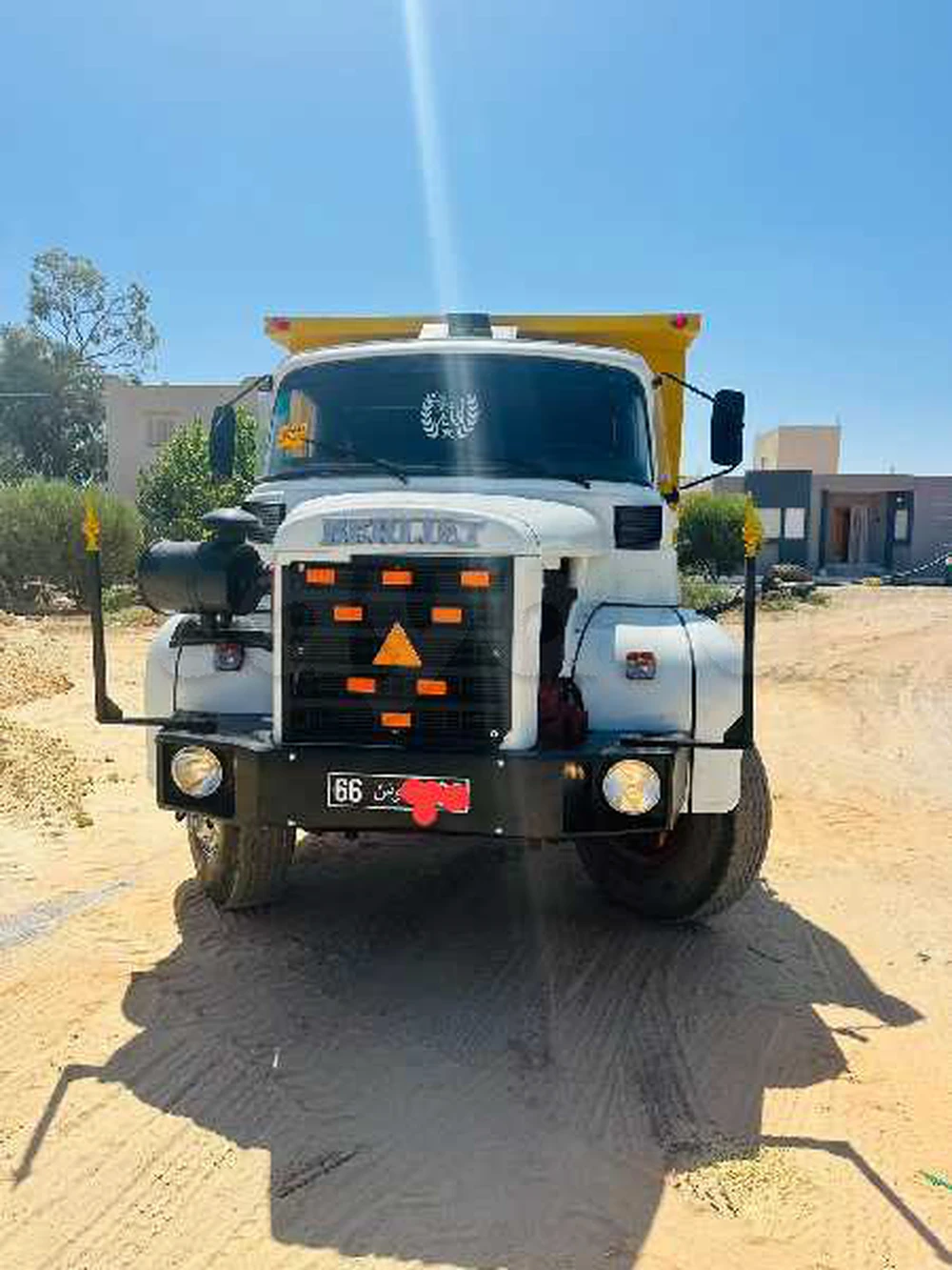 camion Berliet benne 230 turbo