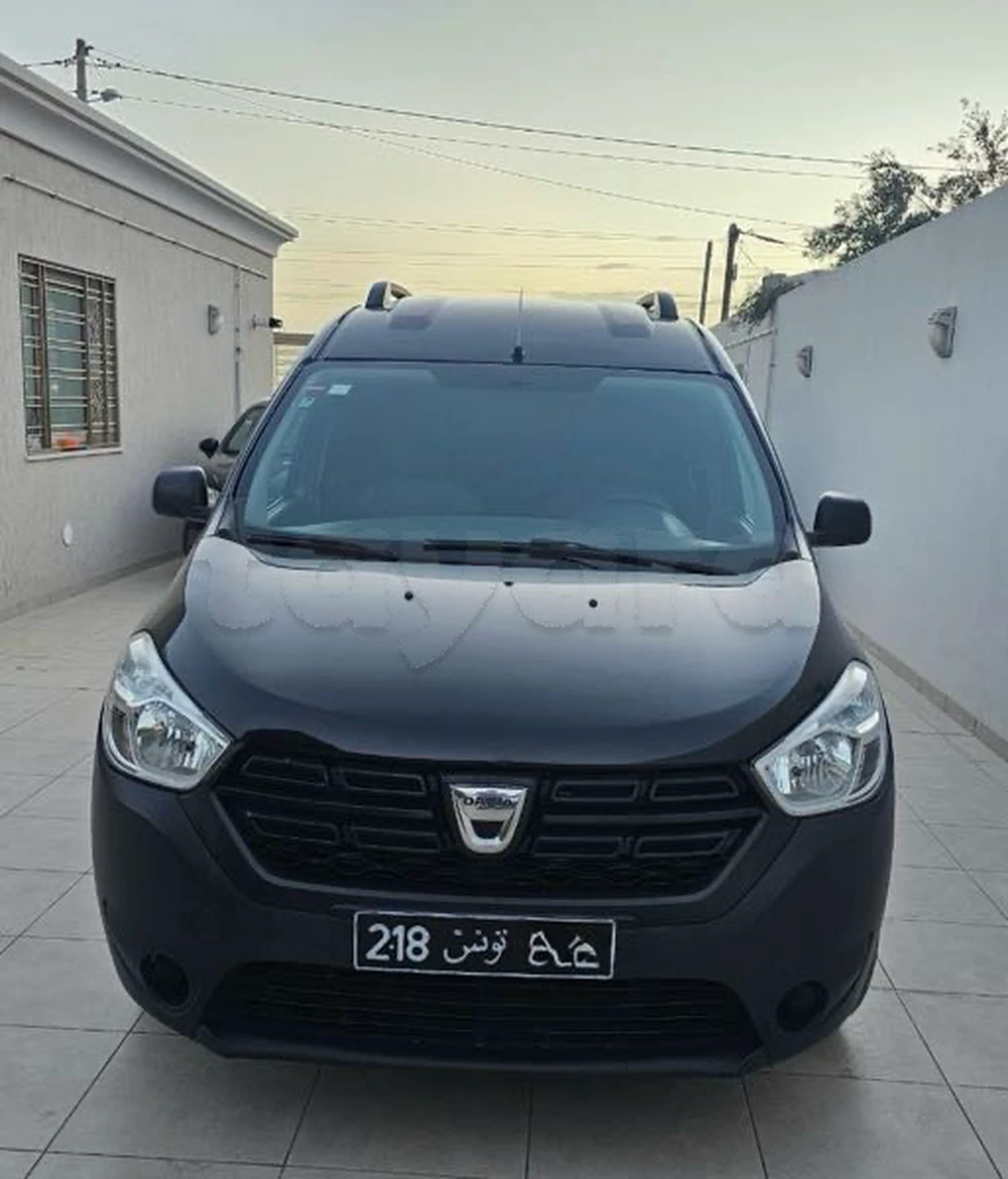 Carte voiture Dacia Dokker