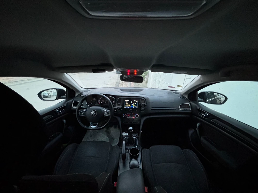 Carte voiture Renault Megane