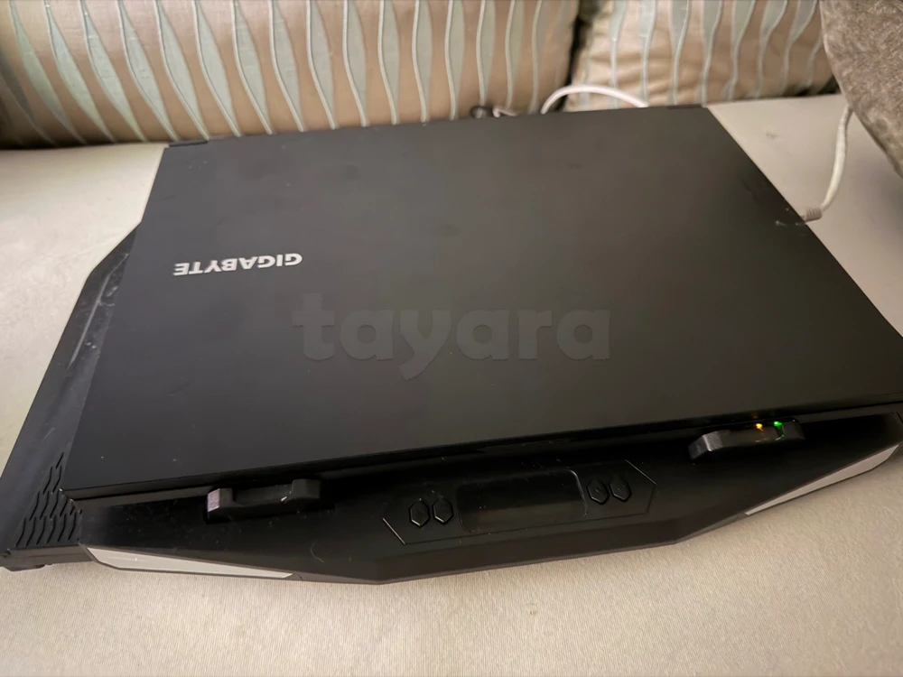 PC GAMER GIGABYTE G6KF RTX 4060 64GB RAM