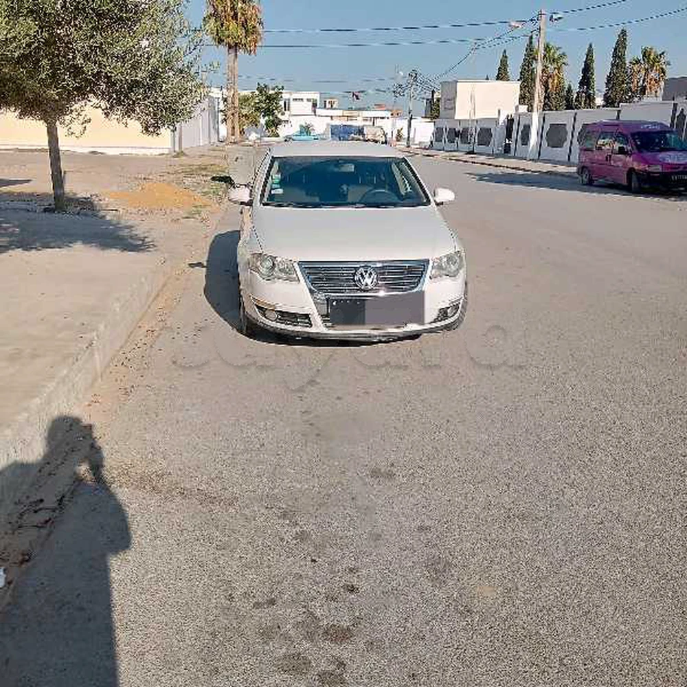 Carte voiture Volkswagen Passat CC