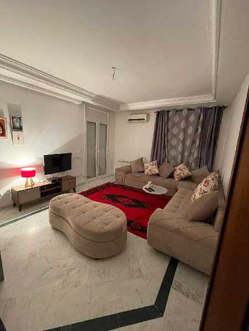 appartement s+1 meublé par nuitée à el wahat l'aouina