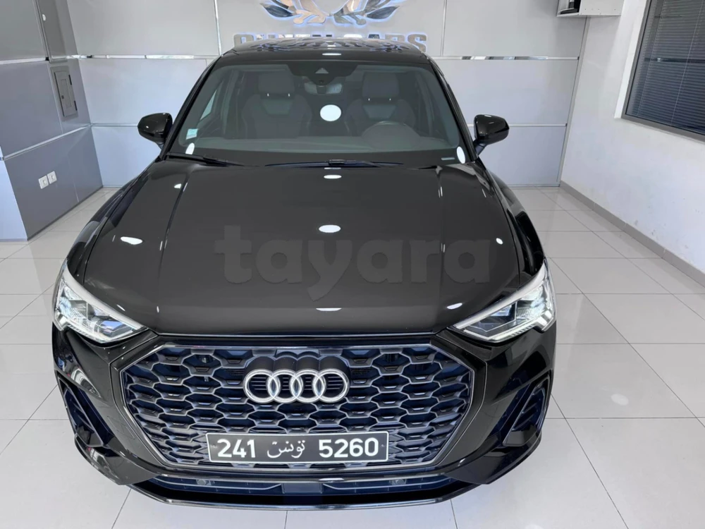 Carte voiture Audi Q3