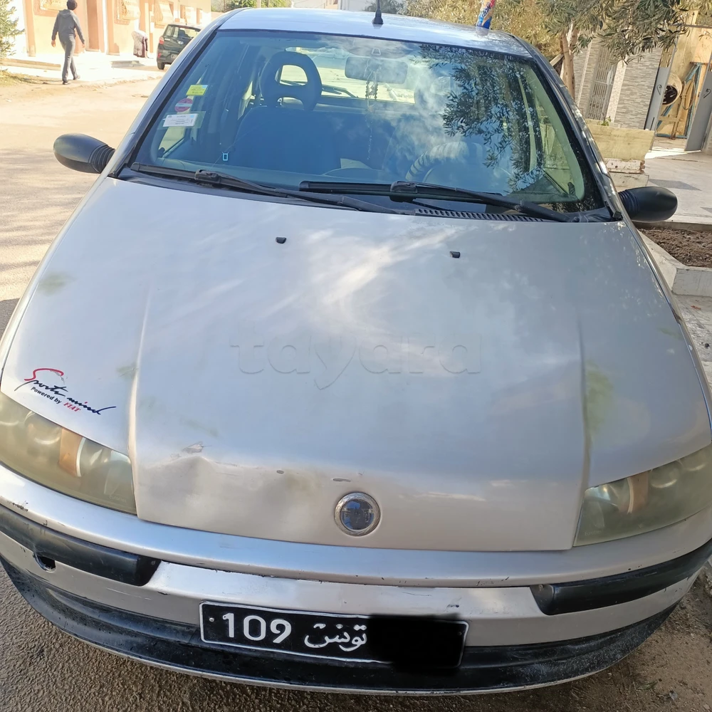 Carte voiture Fiat Punto