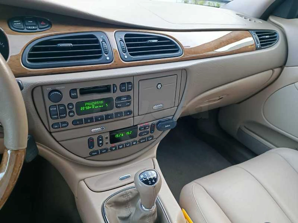 Jaguar S-Type