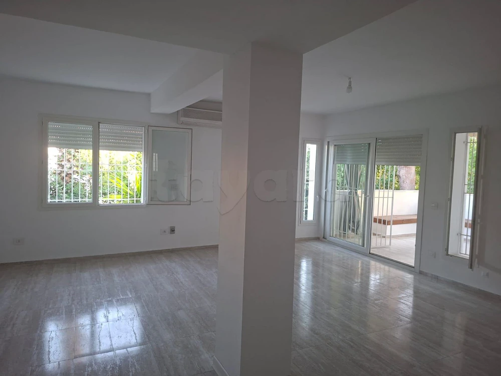 Appartement S+3 haut standing à Menzah 1