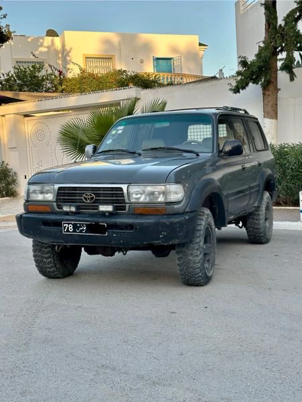 Toyota Land Cruiser