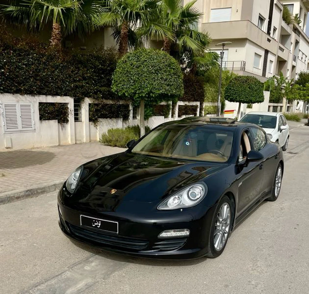 Carte voiture Porsche Panamera