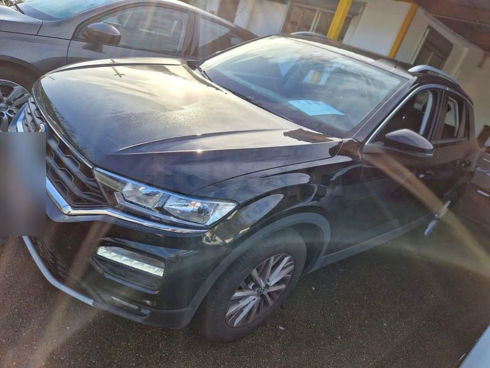 +33 7 64 51 10 54 prix négociable