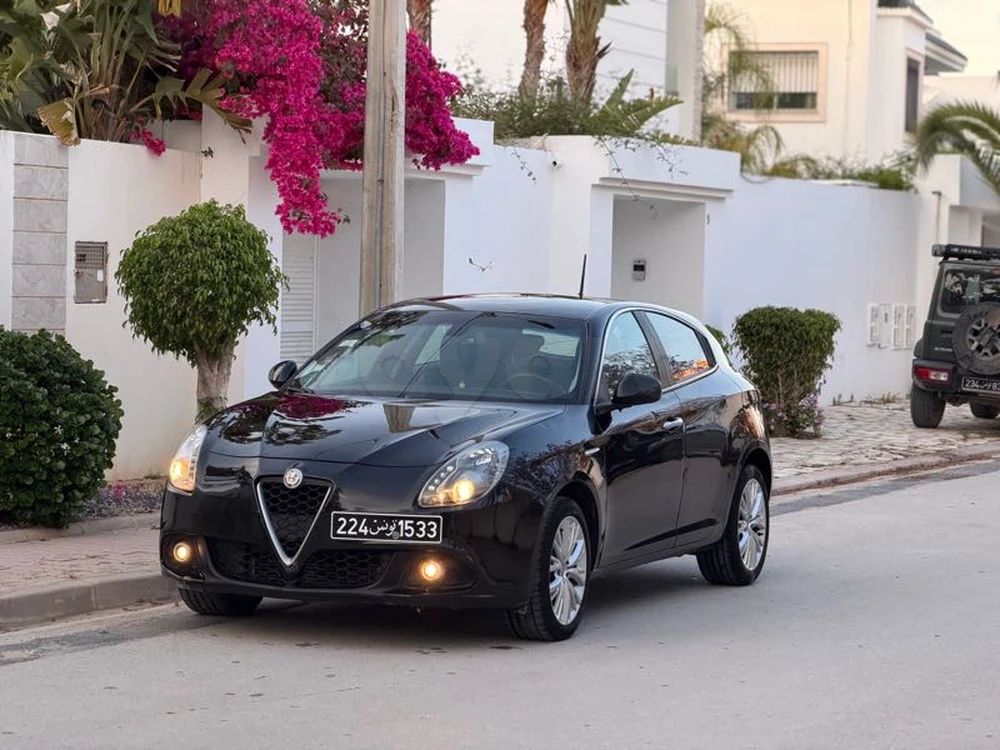 Carte voiture Alfa Romeo Giulietta