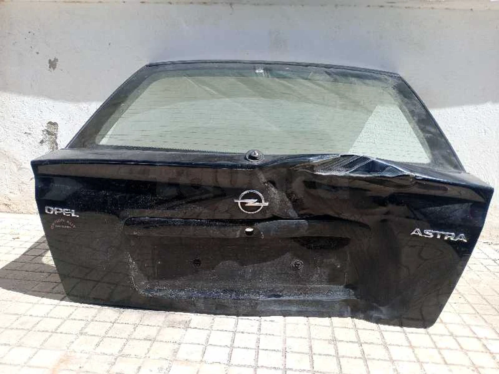 Lunette arrière Opel Astra G