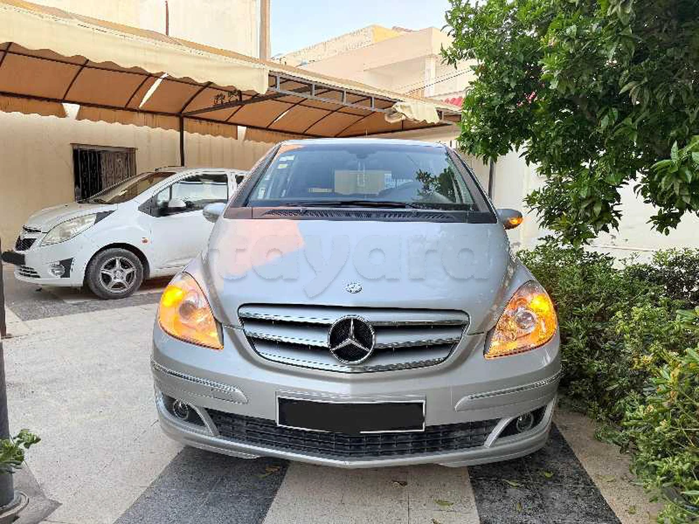 Carte voiture Mercedes-Benz Classe B